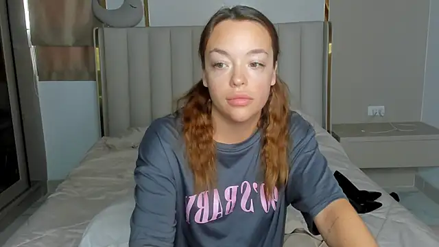 stellaa quenn online show from 17, 4, 2026