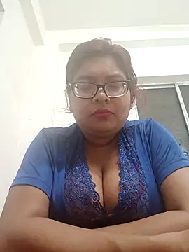 Snapshot of Elie_Hallway chatting on 15, 2, 2026 Elie Hallway online show from 15, 2, 2026