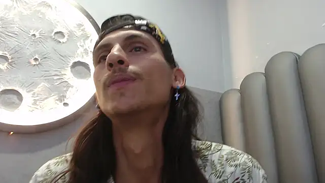 Snapshot of Noha-Smith chatting on 27, 2, 2026 Noha-Smith online show from 27, 2, 2026