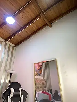 amara queen  online show from 30, 5, 2026