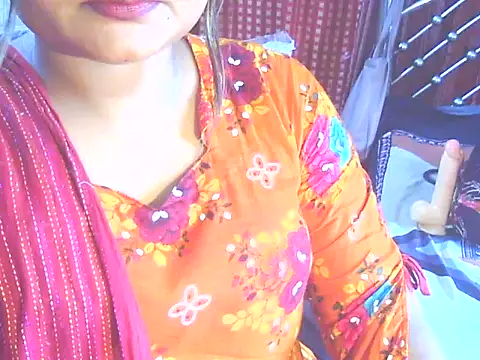 Snapshot of Nusrat_Faria chatting on 19, 5, 2026 Nusrat Faria online show from 19, 5, 2026
