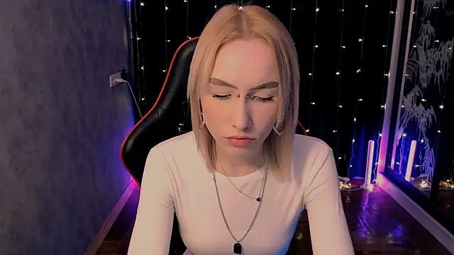 Snapshot of crybambi chatting on 10, 2, 2026 crybambi online show from 10, 2, 2026