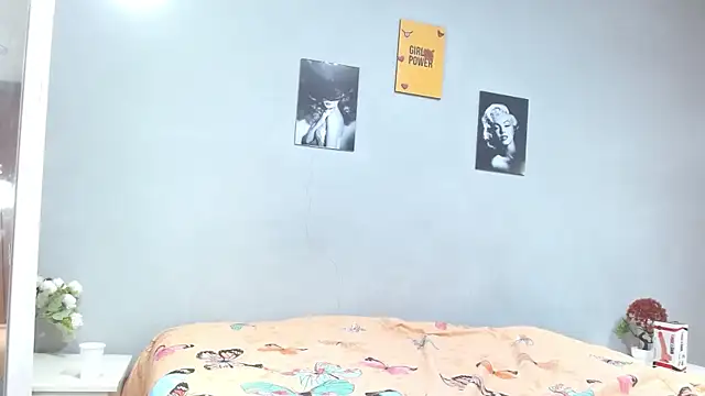 arianna rossi11 online show from 15, 4, 2026