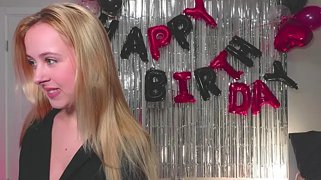 Snapshot of xloex chatting on 10, 2, 2026 xloex online show from 10, 2, 2026