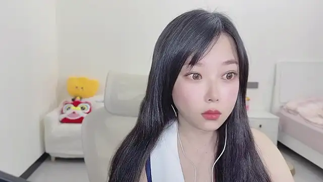 Yumi yuni online show from 17, 3, 2026