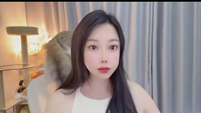 Snapshot of Yumi_yuni chatting on 4, 6, 2026 Yumi yuni online show from 4, 6, 2026
