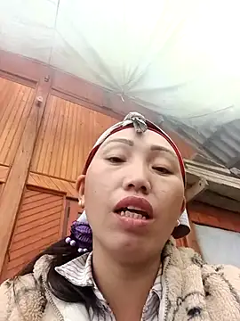 Snapshot of hot-luna- chatting on 2, 2, 2026 hot-luna- online show from 2, 2, 2026