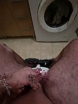 Snapshot of Heyyo3 chatting on 5, 2, 2026 Heyyo3 online show from 5, 2, 2026