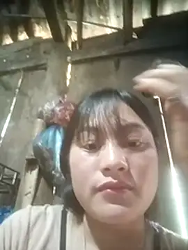 Snapshot of Momo-biki chatting on 17, 2, 2026 Momo-biki online show from 17, 2, 2026