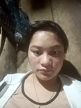 Snapshot of Momo-biki chatting on 19, 2, 2026 Momo-biki online show from 19, 2, 2026