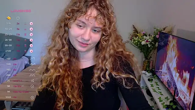 Snapshot of Milounee chatting on 19, 5, 2026 Milounee online show from 19, 5, 2026