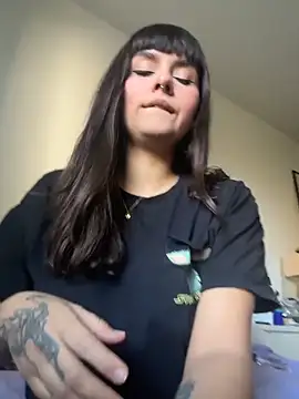 Snapshot of lovelyjinny chatting on 3, 3, 2026 lovelyjinny online show from 3, 3, 2026