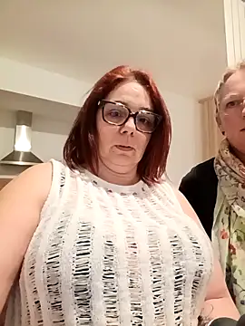 pulpeuse64 online show from 7, 3, 2026