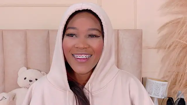 Snapshot of JosselynBrown chatting on 6, 7, 2026 JosselynBrown online show from 6, 7, 2026
