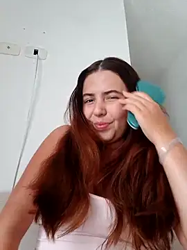 Snapshot of lyss_muller chatting on 20, 5, 2026 lyss muller online show from 20, 5, 2026