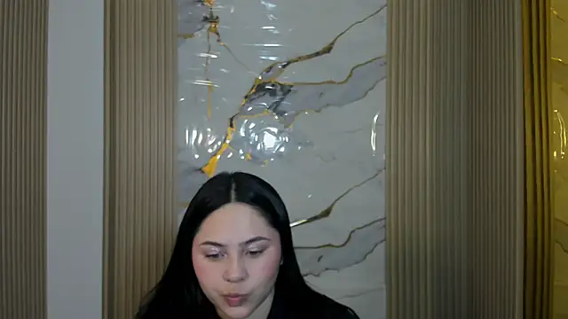 Siena Tay online show from 6, 4, 2026