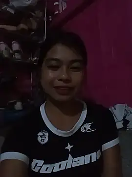 Snapshot of Heavens_night04 chatting on 15, 2, 2026 Heavens night04 online show from 15, 2, 2026