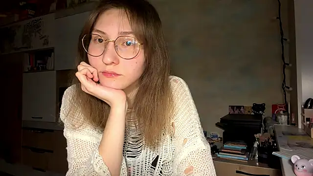 Snapshot of Miaaa_Moon chatting on 17, 2, 2026 Miaaa Moon online show from 17, 2, 2026