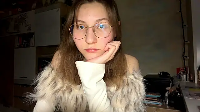 Snapshot of Miaaa_Moon chatting on 18, 2, 2026 Miaaa Moon online show from 18, 2, 2026