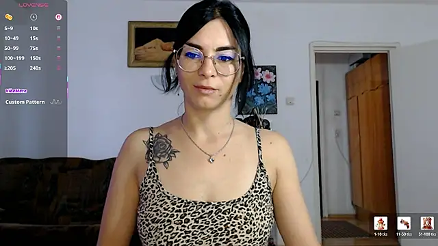 Snapshot of emacandy chatting on 3, 8, 2026 emacandy online show from 3, 8, 2026