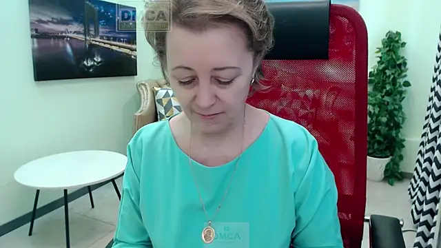 MONA W online show from 1, 4, 2026