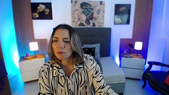 milfsecret69 online show from 23, 5, 2026
