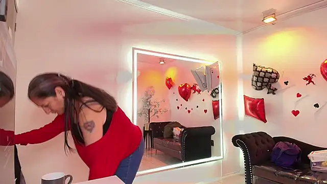 Snapshot of Madame_scarlett chatting on 24, 2, 2026 Madame scarlett online show from 24, 2, 2026