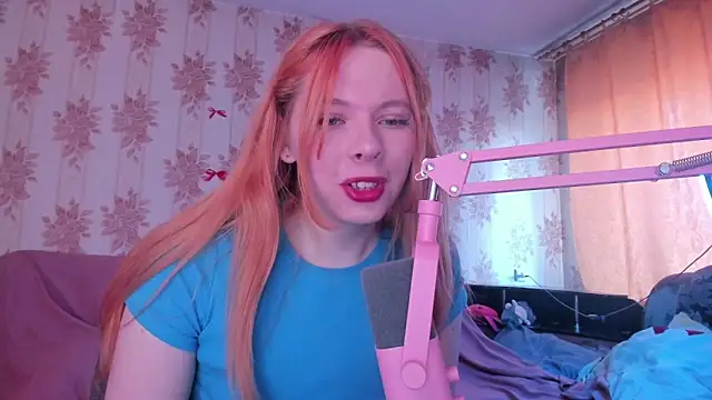 Snapshot of Cutie_Bambi chatting on 26, 4, 2026 Cutie Bambi online show from 26, 4, 2026