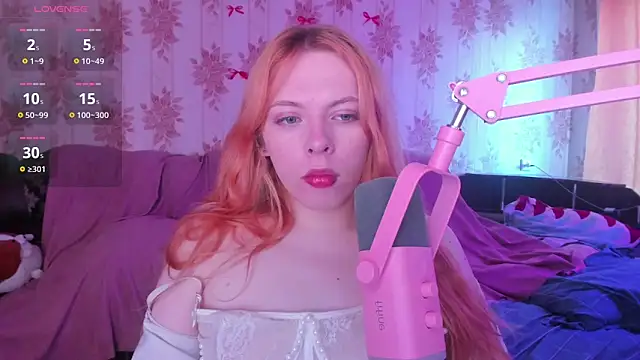Snapshot of Cutie_Bambi chatting on 1, 6, 2026 Cutie Bambi online show from 1, 6, 2026