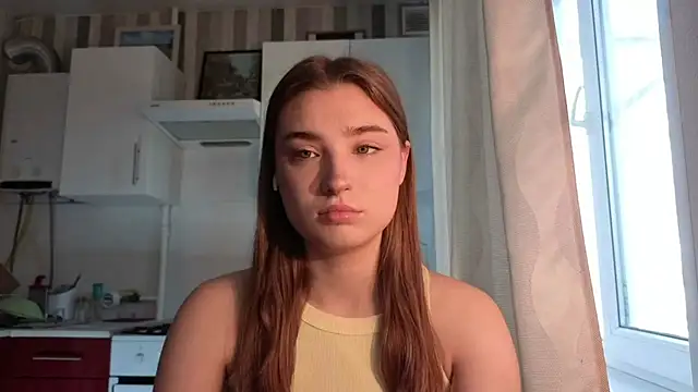 Snapshot of LissaBliss chatting on 8, 5, 2026 LissaBliss online show from 8, 5, 2026