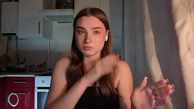 Snapshot of LissaBliss chatting on 15, 5, 2026 LissaBliss online show from 15, 5, 2026