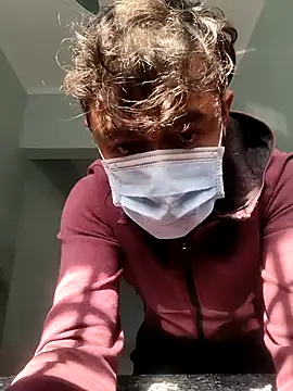 Snapshot of newtube0 chatting on 13, 2, 2026 newtube0 online show from 13, 2, 2026