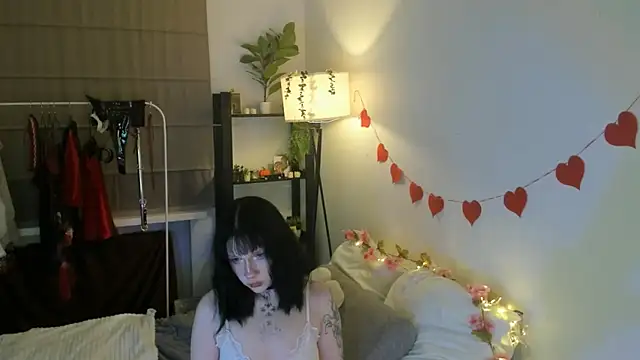 AuraShift online show from 28, 2, 2026