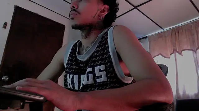 Snapshot of D3v1L88 chatting on 8, 2, 2026 D3v1L88 online show from 8, 2, 2026