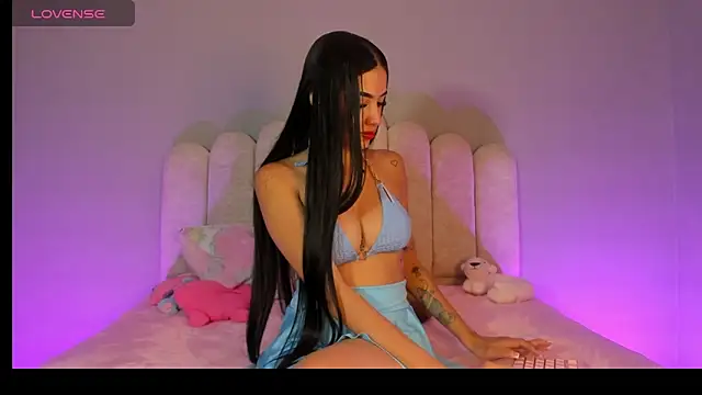 Snapshot of Celestecastro_ chatting on 27, 5, 2026 Celestecastro online show from 27, 5, 2026