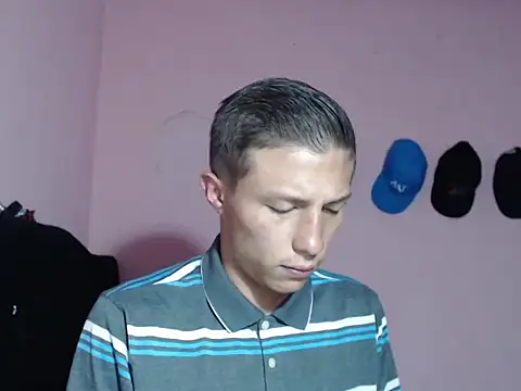 Snapshot of Cronos_Hot_8 chatting on 17, 2, 2026 Cronos Hot 8 online show from 17, 2, 2026