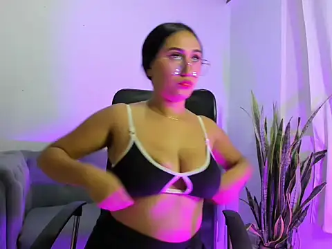 camila wood online show from 12, 3, 2026