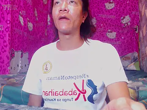 Snapshot of Angelofcumts chatting on 13, 4, 2026 Angelofcumts online show from 13, 4, 2026