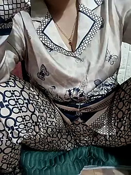 Snapshot of Tulip_ii chatting on 25, 2, 2026 Tulip ii online show from 25, 2, 2026