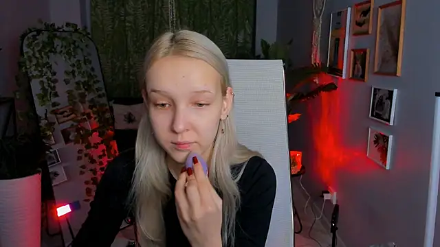 MaoqiBeverly online show from 29, 3, 2026