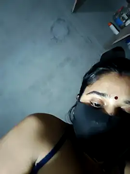 Sexy khushi19 online show from 8, 4, 2026