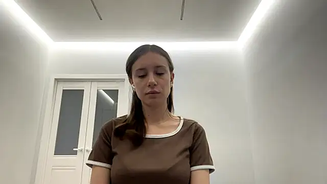 SofiaBlumer online show from 9, 2, 2026