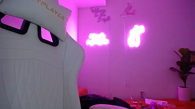 groovynights online show from 8, 3, 2025