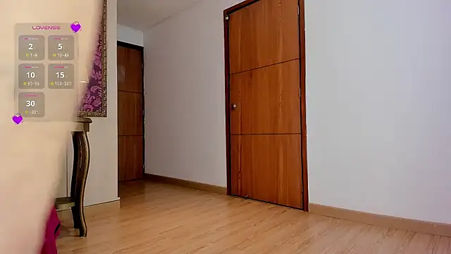 SilvanaBombshell online show from 1, 4, 2026