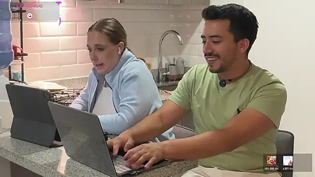 Snapshot of Sofii_n_Diego chatting on 23, 2, 2026 Sofii n Diego online show from 23, 2, 2026