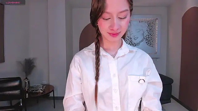 IsabellaMorettiX online show from 29, 7, 2026