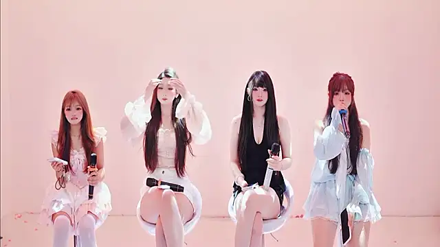 Snapshot of CC-0606 chatting on 3, 2, 2026 CC-0606 online show from 3, 2, 2026