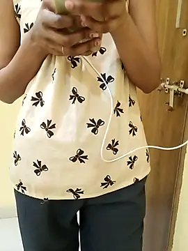 Snapshot of Siya_bombay chatting on 8, 3, 2026 Siya bombay online show from 8, 3, 2026
