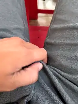 Snapshot of Castrol1289 chatting on 17, 2, 2026 Castrol1289 online show from 17, 2, 2026