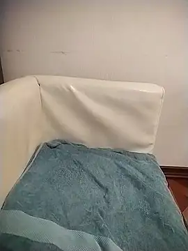 Perrita Culona online show from 9, 3, 2026